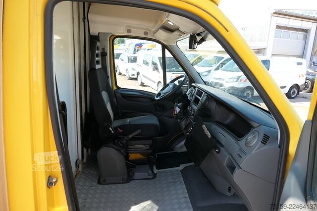Vrachtwagen met bakwagen iveco Daily 50C15 COC