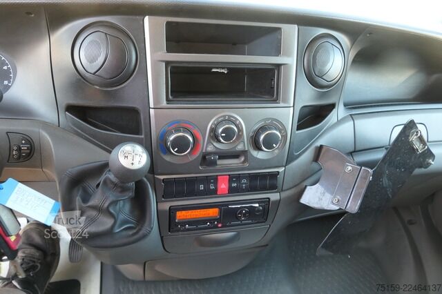 Vrachtwagen met bakwagen iveco Daily 50C15 COC