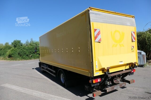 Vrachtwagen met bakwagen iveco EuroCargo ML 120 E28/P