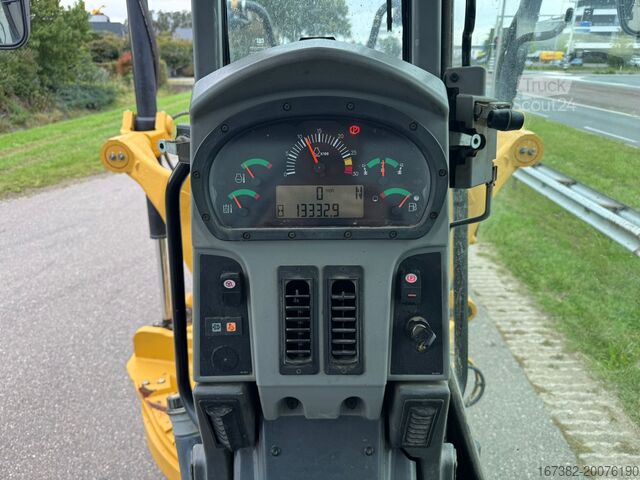 Grader Caterpillar 140M2