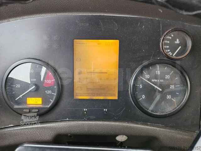 Autocarro urbano MAZ 206