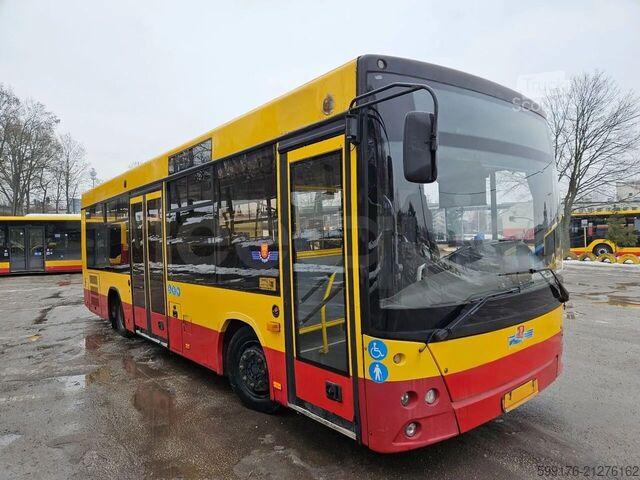 Autocarro urbano MAZ 206