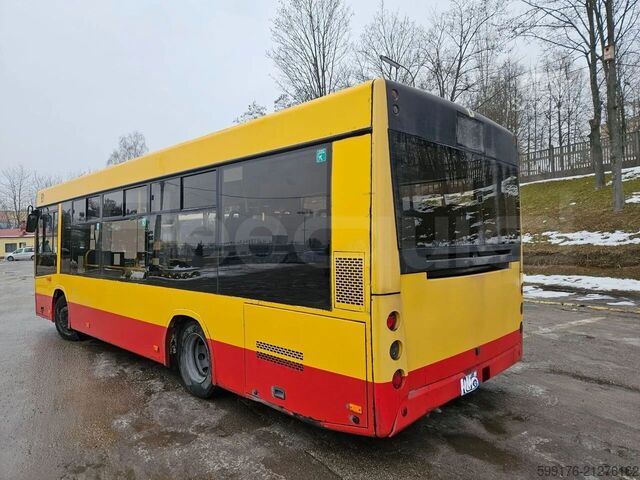 Autocarro urbano MAZ 206