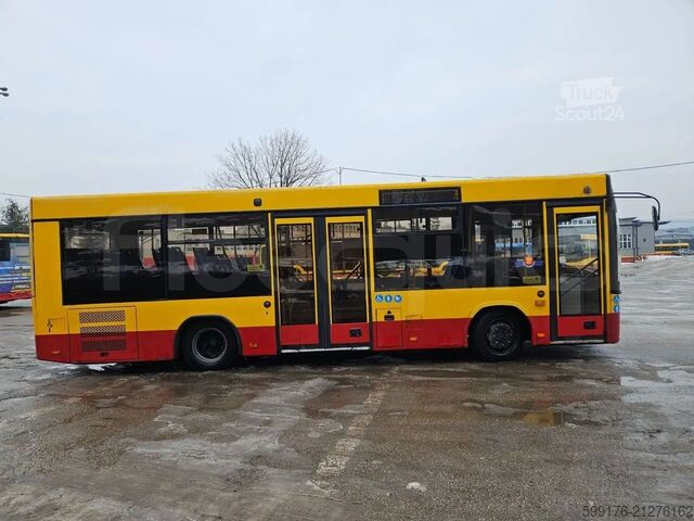 Autocarro urbano MAZ 206
