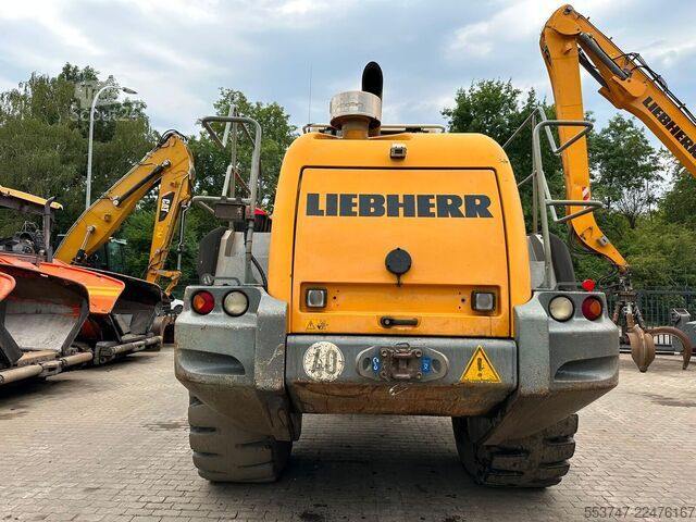 Carregador de rodas Liebherr L580 / AC / Waage / ZSA