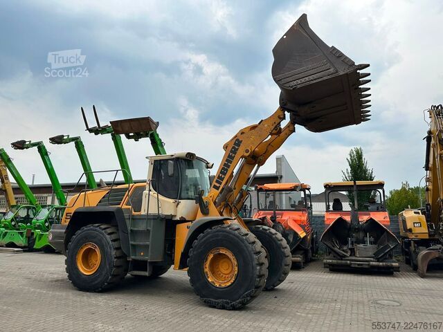 Carregador de rodas Liebherr L580 / AC / Waage / ZSA