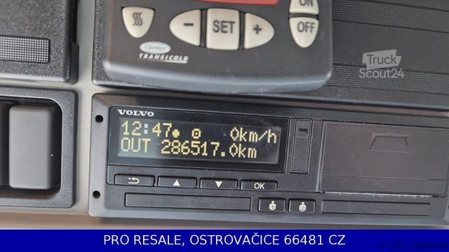 Hűtős teherautó VOLVO FL 250 BB EURO 6 + CARRIER XARIOS 600 + 6,17 M