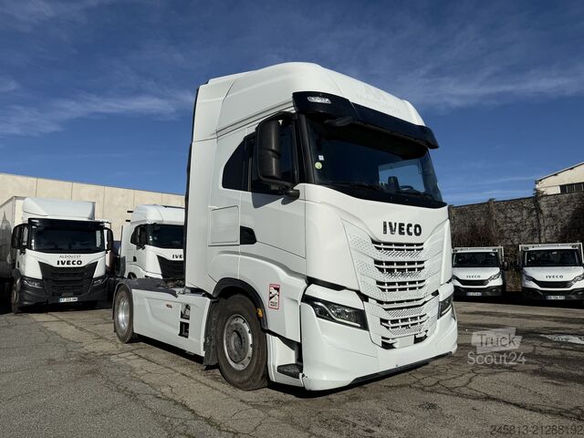 Standard tractor unit Iveco sway 510