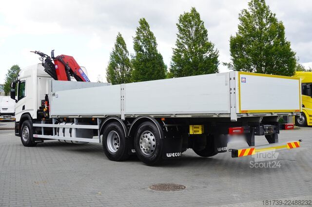 Platforma sa dizalicom SCANIA P410 B 6x2 / 2024 / 90 tho. km! / HMF