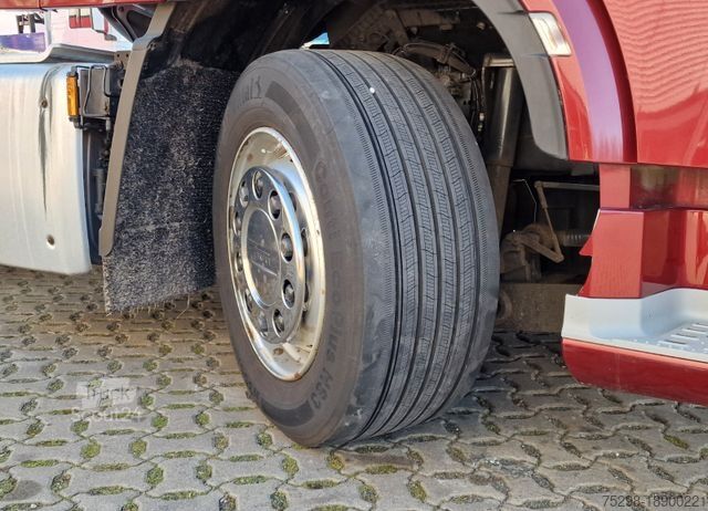 Ciągnik siodłowy typu volume DAF XF 480 FT / ZF Intarder / Euro 6D