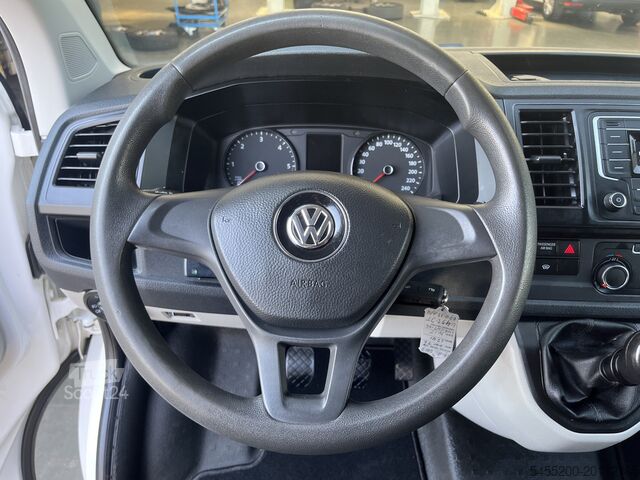 High-roof van Volkswagen Transporter 2.0 TDI L2H1 102pk Omvormer Airco C...
