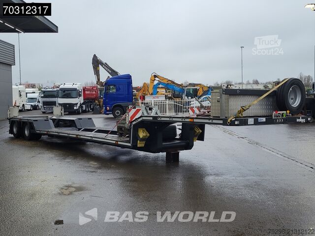 Tieflader Krollseg NN23s Boat Transport