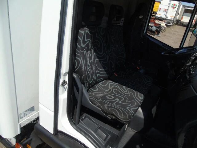 Maleta Iveco ML 75 E18 + MANUAL + EURO 5 + 3 STOELEN
