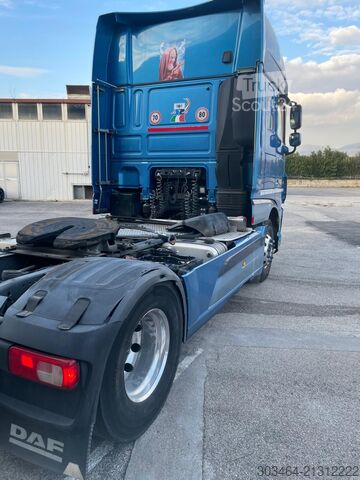 Standart çekici ünitesi DAF XF 530 FT con Presa di forza