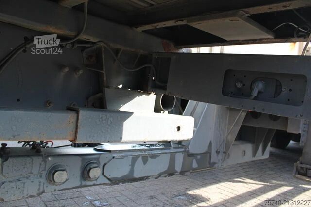 Bīdāmais tents Iveco Stralis 510 + EURO 6 + STEERING AXLE
