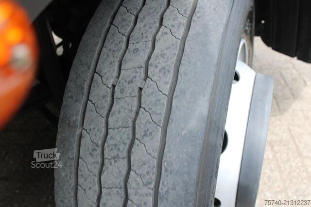 حقيبة سفر Iveco Eurocargo 120E21 + LIFT + EURO 6 + 2 PIECES IN ...