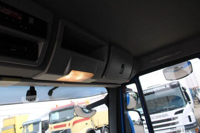 حقيبة سفر Iveco Eurocargo 120E21 + LIFT + EURO 6 + 2 PIECES IN ...