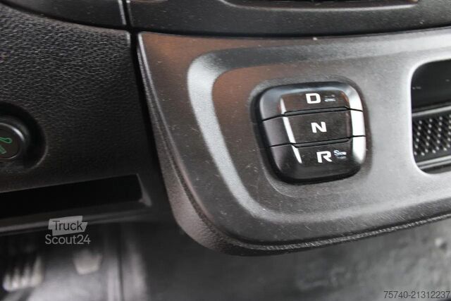 حقيبة سفر Iveco Eurocargo 120E21 + LIFT + EURO 6 + 2 PIECES IN ...