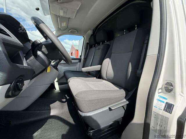 Break à toit surélevé VW Transporter 2.0 TDI L1H1 Comfortline