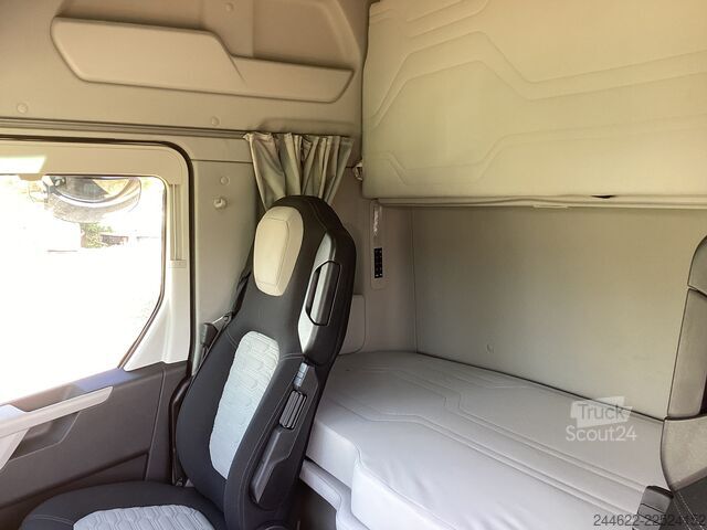 Vakio vetoauto Ford F-Max