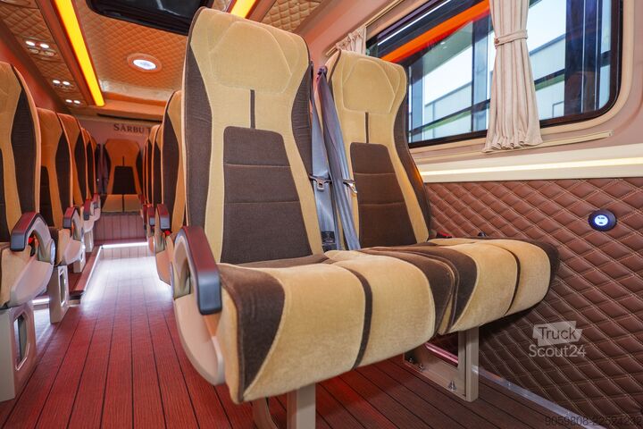 Personen-Microbus 19+1+1 Sitze VW Crafter 50