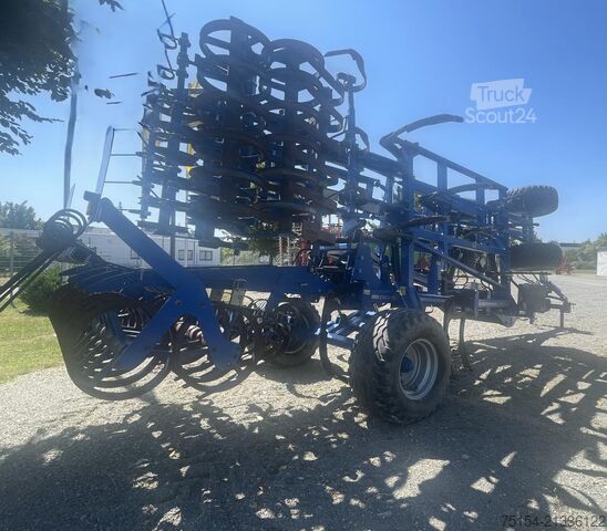 Grubber Köckerling Vector 570/800