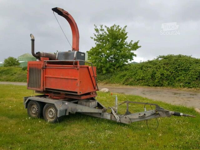 Vehículo forestal Dücker HM 250