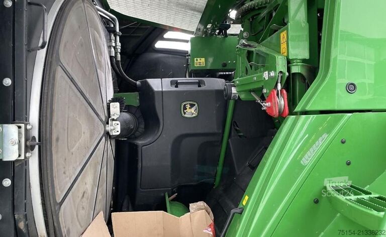 Shredder John Deere 8500i