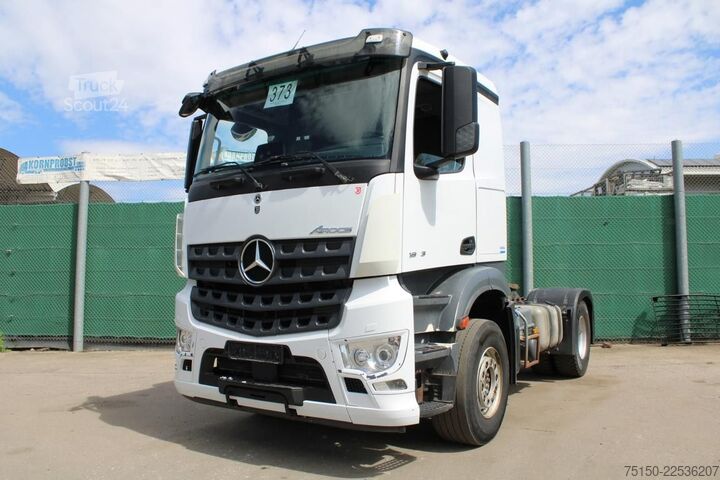 Стандартен влекач MERCEDES-BENZ 1843 4x2 BL PTO Nebenantrieb Nr: 373