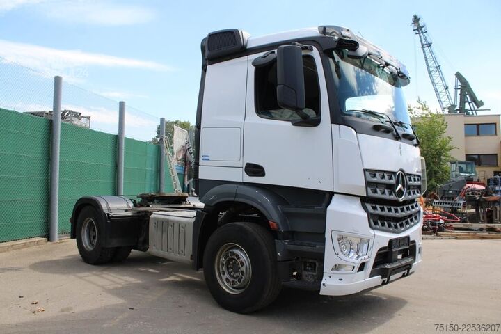 Стандартен влекач MERCEDES-BENZ 1843 4x2 BL PTO Nebenantrieb Nr: 373