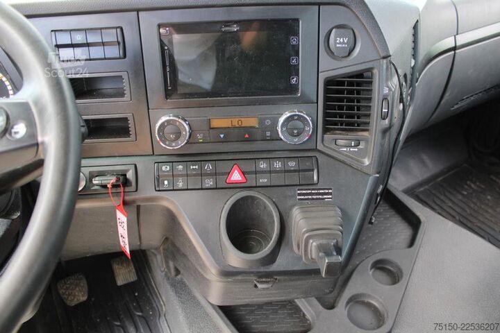 Стандартен влекач MERCEDES-BENZ 1843 4x2 BL PTO Nebenantrieb Nr: 373