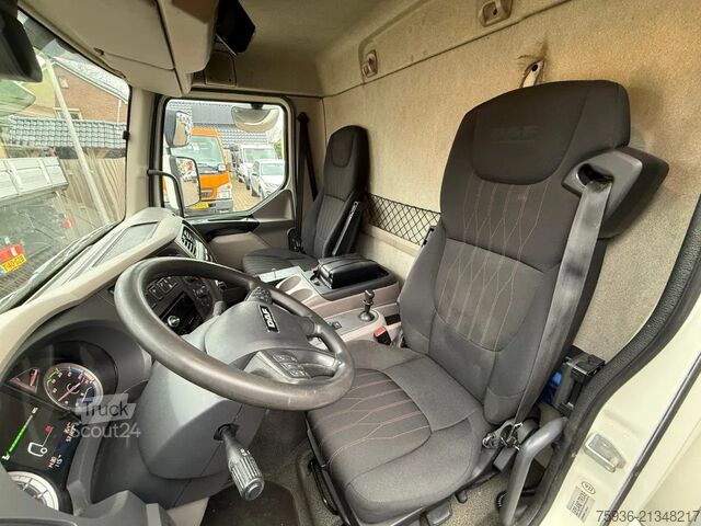 Prevoz v hladilniku/zamrznjenem stanju DAF LF 12.230 I 6 Cylinder I -35°C Freezer Cool 3 P...