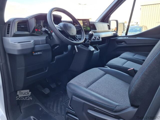 Gardinsided kassevogn Renault Master Pritsche Schiebe Plane AHK