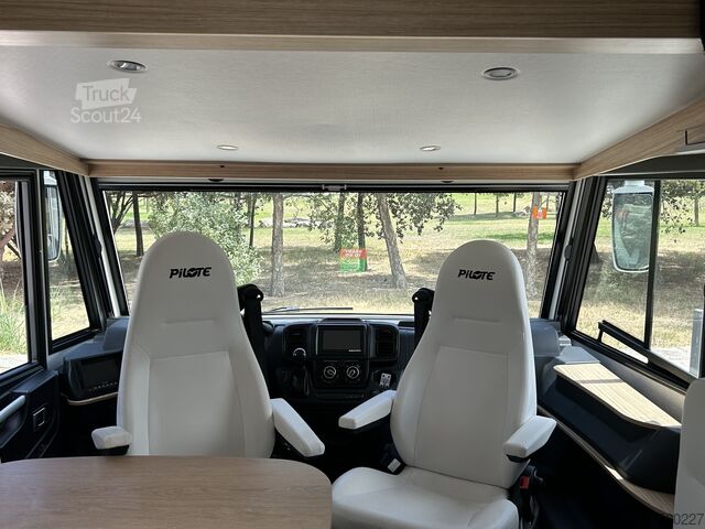 عربة تخييم Piloto G690GJ | FIAT Ducato 2.2 Mjet Euro 6e 140cv Auto | 2025