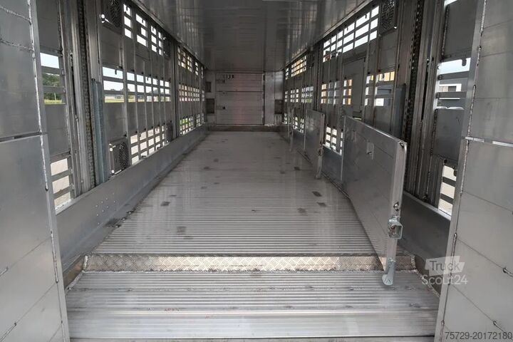 Transporte de ganado Pezzaioli SBA 31 - NEW - Neu - Livestock transporter