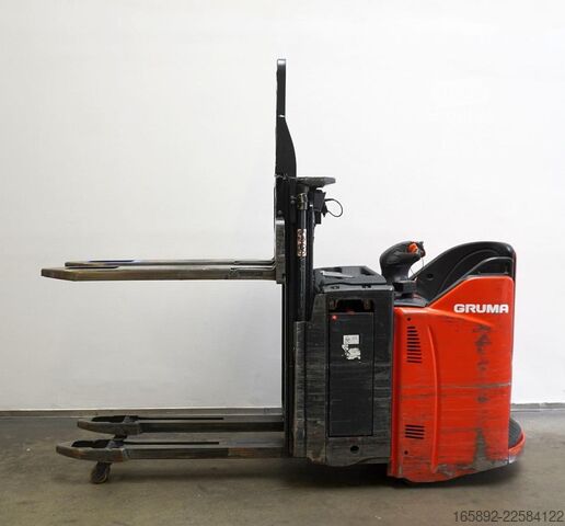 Manuell staplare Linde D 14 SP 133