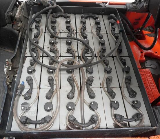 Gaffeltruck Linde E 16 EVO 386-02