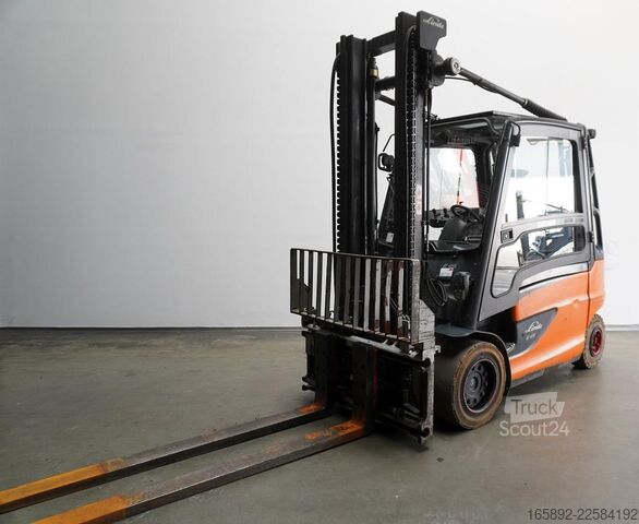 Gaffeltruck Linde E 45/600 HL 388