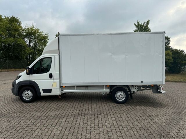 شاحنة صندوقية PEUGEOT Boxer Koffer *2 Große Türen*Klima*TÜV NEU !