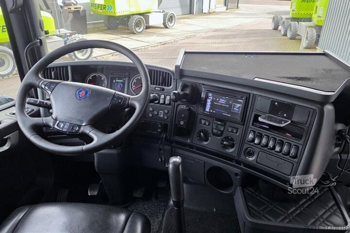 Standard-SZM Scania R560 6x4 Dutch Registration, Diesel, 6x4 Drive, Sc