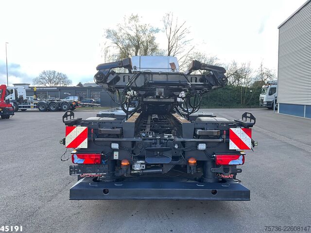Transport af containere Man TGS 35.480 Euro 6 8x4 Deuringer Garagetransporter