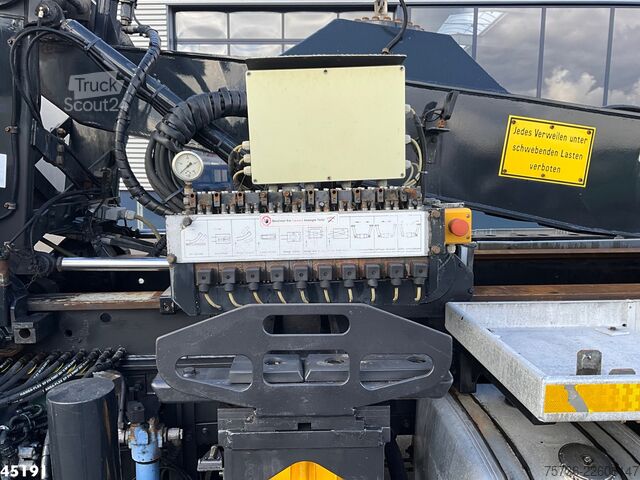 Transport af containere Man TGS 35.480 Euro 6 8x4 Deuringer Garagetransporter