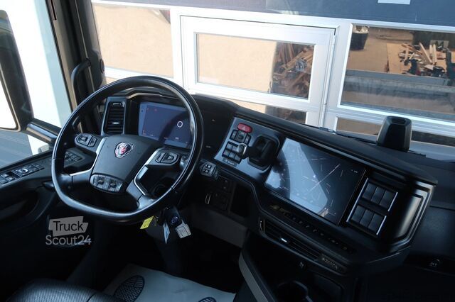 Padrão-SZM Scania S560 4X2NB/ RETARDER/ FULL AIR/ HYDRAULICS/ ALCOA/