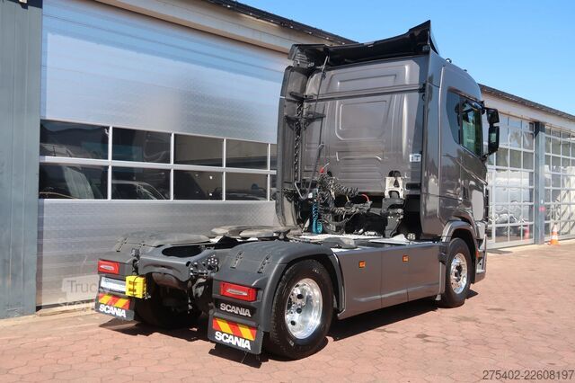 Padrão-SZM Scania S560 4X2NB/ RETARDER/ FULL AIR/ HYDRAULICS/ ALCOA/