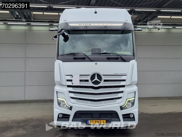Standaard trekker Mercedes Actros 1942 4X2 GigaSpace NL-Truck Standairco N...