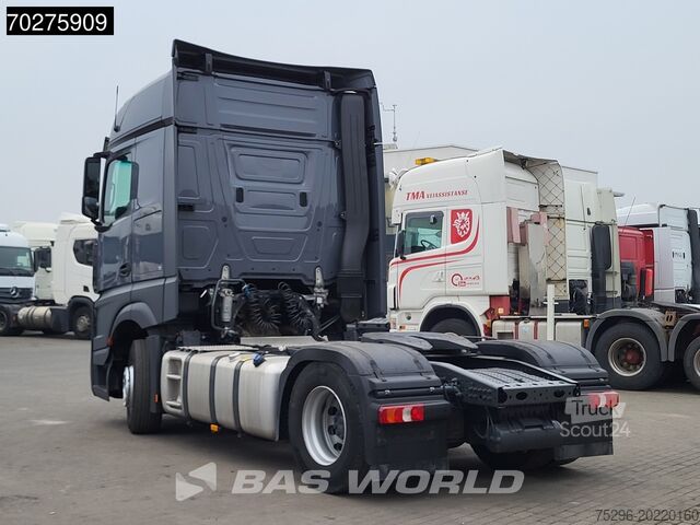Standaard trekker Mercedes Actros 1851 4X2 BigSpace 2x Tanks