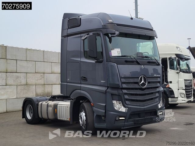 Standaard trekker Mercedes Actros 1851 4X2 BigSpace 2x Tanks