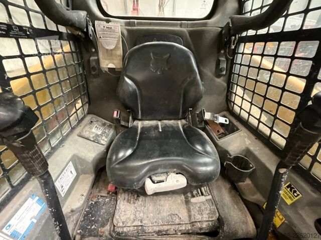 Nakladač Bobcat S 450