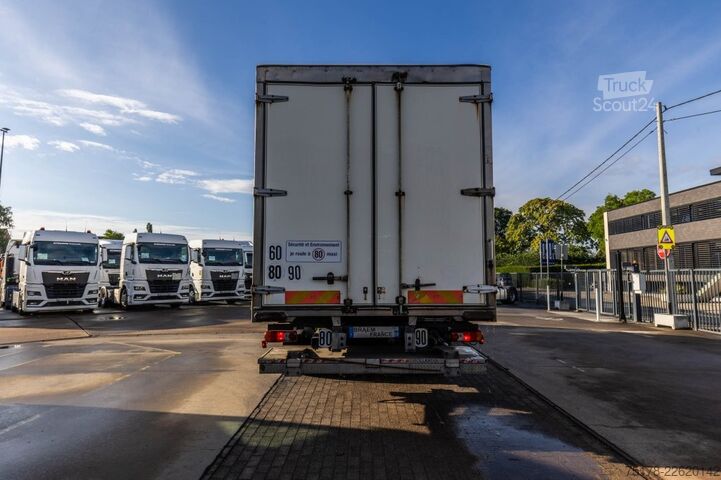 Kufr RENAULT PREMIUM 340 DXI // HAYON DHOLLANDIA