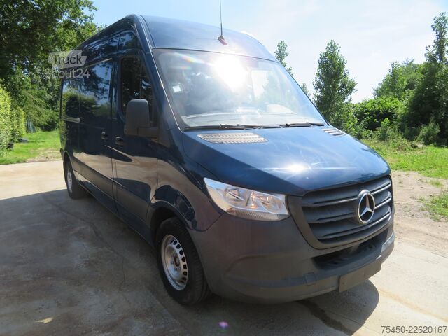 Panelová dodávka Mercedes-Benz Sprinter 311